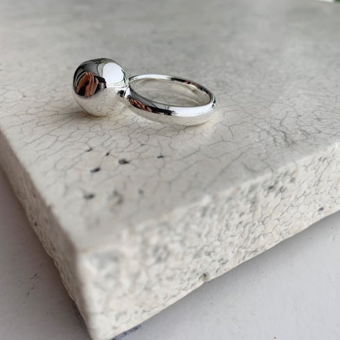 wonky ball ring